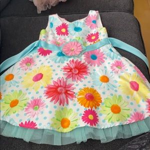 Girls dress